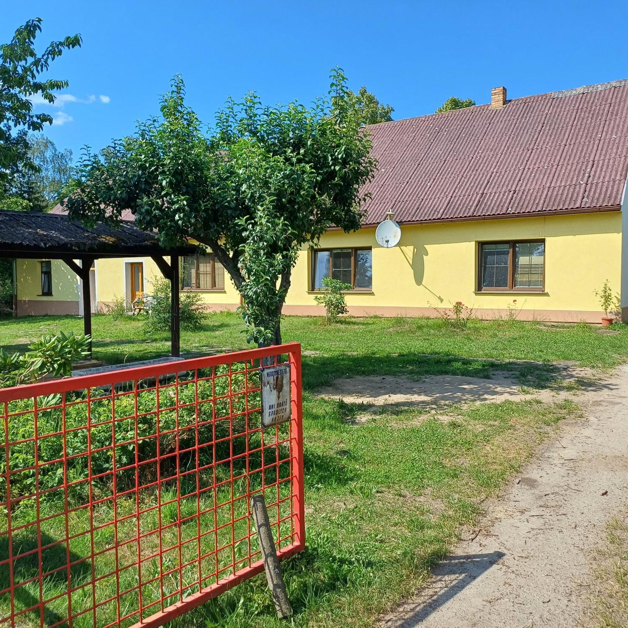 Statek U Spulaka Apartman Lomnice nad Lužnicí Kültér fotó